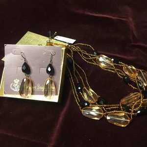 Premier Designs Earrings